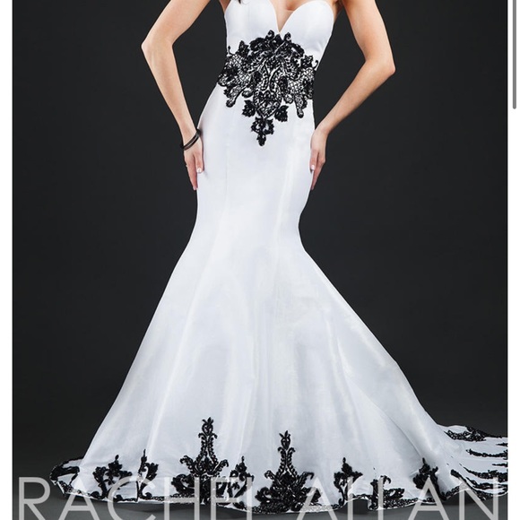 Rachel Allan Gown - Picture 4 of 7